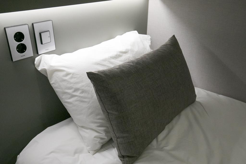 Single Room,413010942:JPEG